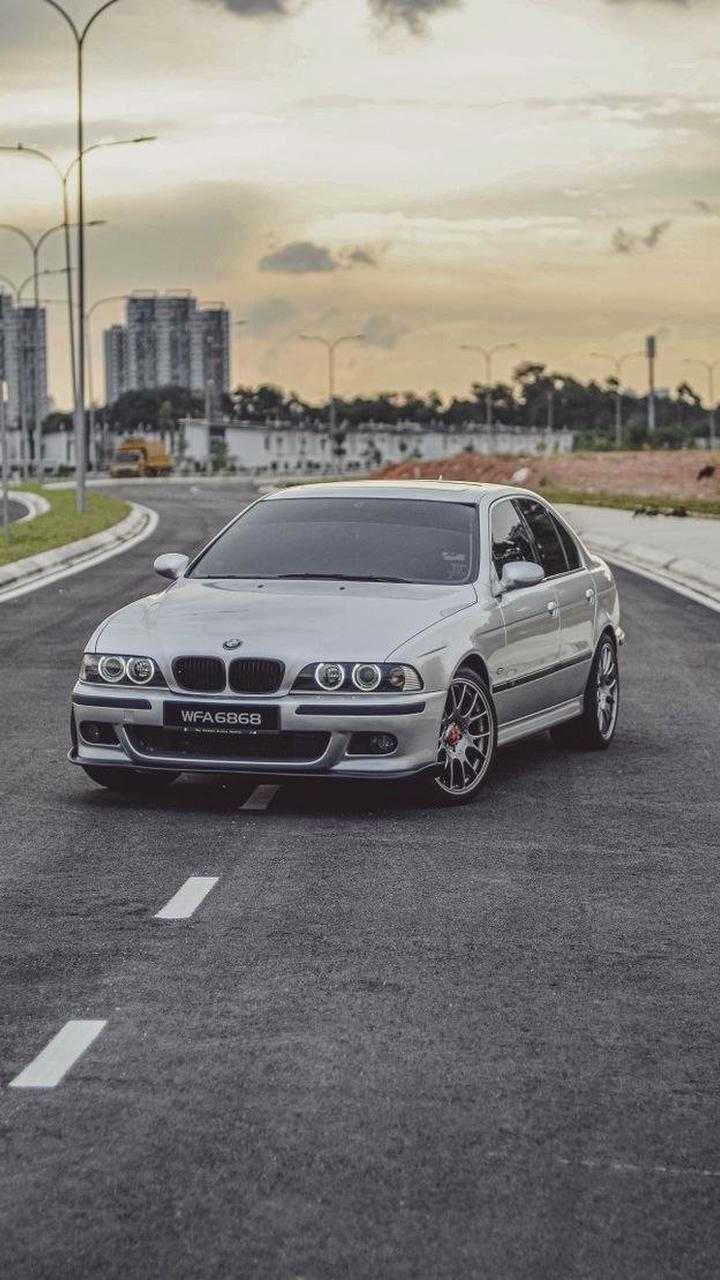 BMW 3