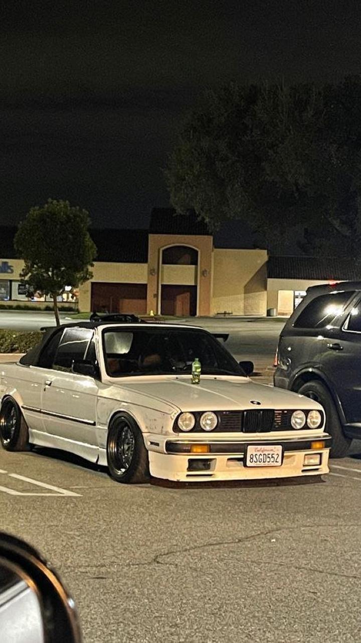 BMW 18